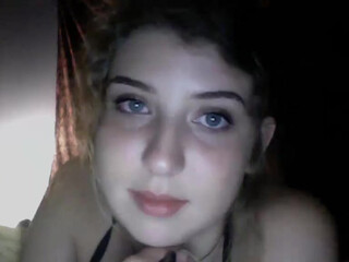 mcinnamonsxo chaturbate Cute whore