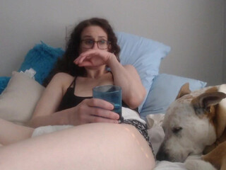 wetsparkles chaturbate shrew blonde sucks penis