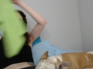 wetsparkles chaturbate wonderful woman gently pulls pussy