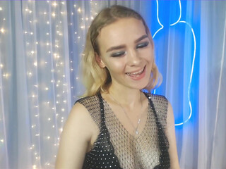 pink_angels chaturbate gorgeous model strips and pulls pussy