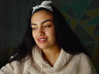 naughty_angel_x chaturbate wonderful blonde striking ass on the spot