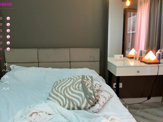 mimi_bell chaturbate tasty  cam girl  fucks her ass furiously