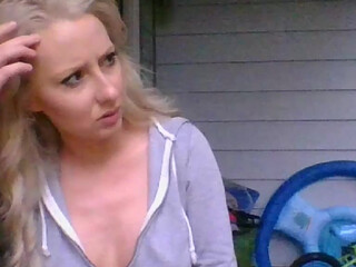 krizzy51330 chaturbate skinny tattoo tattoo masturbating pussy