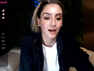 gigielliot chaturbate Luxurious devil