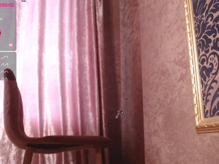 kim_so1 busty skin fucks pussy dildo