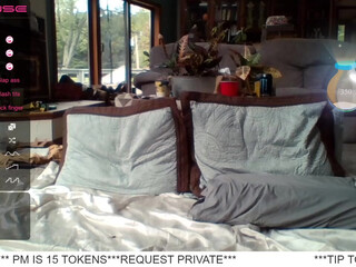 ruth_and_ryan blonde passion fingering both holes