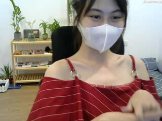 senorita_sweet mature babe jerks both holes