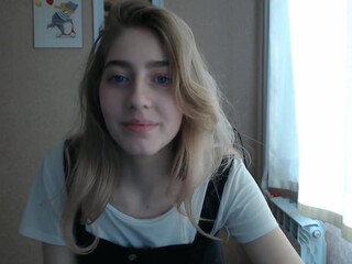 blue__water jerking off and cums