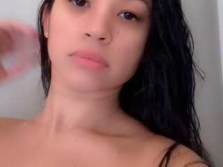 milenah_nalemi onlyfans mama is cumming heavily