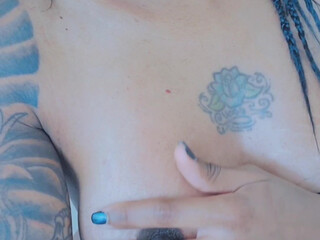 gabbyryan onlyfans smiling girl