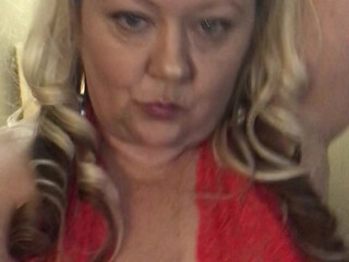 urbossyblonde onlyfans adorable bitch twirls elastic booty