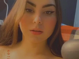 babymatosao onlyfans nude rune opened her pussy