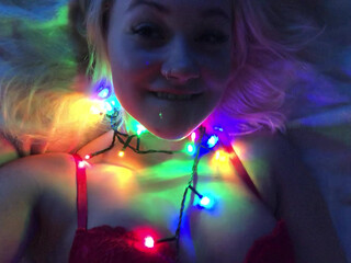 marilynsugarx onlyfans naughty bitch masturbates pussy sex toy