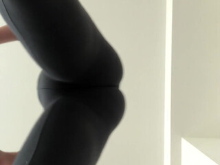 marilynsugarx onlyfans black-haired handjob lying on the couch