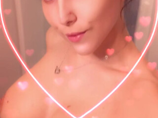 katiebanks onlyfans gorgeous chick fucks pussy with phallus