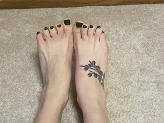 junifurmoon onlyfans blissful chick strips small tits