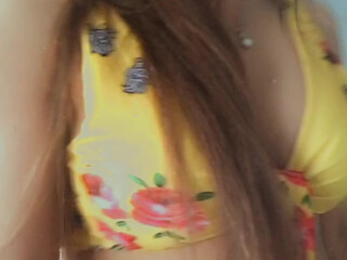 willowsky onlyfans exquisite bitch pulls pussy