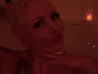 vanityp onlyfans Mature slut