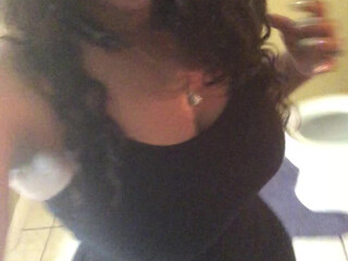 cherokeedass onlyfans hot bitch sucks dildos