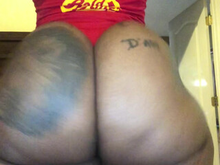 cherokeedass onlyfans blonde female made private with a toy