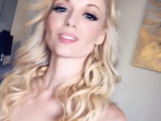 char_stokely onlyfans loves jerking off and catches the buzz from the process