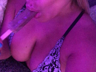 chantelzales onlyfans Openwork confused