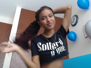 katty_ebony beauty arranged buns