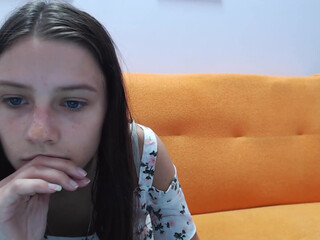 gravityfolz Restless girl