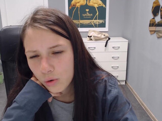 gravityfolz Obstinate woman