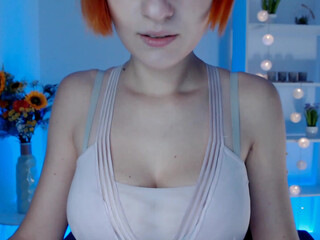 _little__kittyy gets squirt orgasm