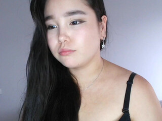 kirra_light pretty bitch strips down to her panties