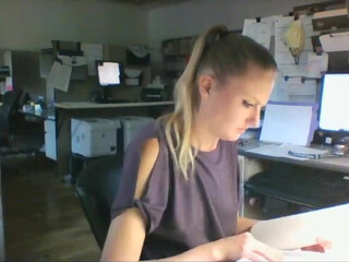 kandi54 Lustful brunette