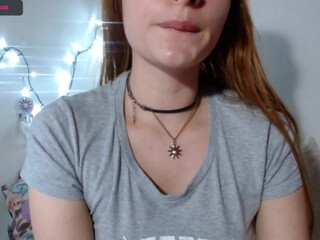 redhead_little fingering pussy moaning another whore