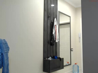 sashakissyou77 sexy chicks twirl big butts