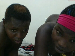 black_choco slut in stockings fucks clit