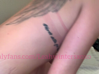 leahwintersxoxo onlyfans slut fucks bear