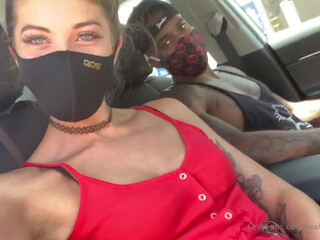 leahwintersxoxo onlyfans busty babe caresses nipples