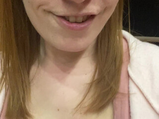 hornysisters onlyfans painted chick sucks dildo