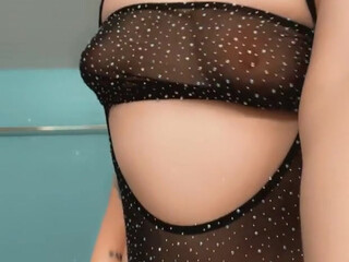 gingergoddesss onlyfans big breasted prostitute erotic undressed