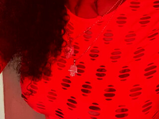 feedmeent onlyfans busty slut fucks the lips sex