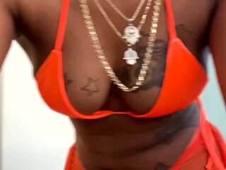 feedmeent onlyfans Peerless chicks