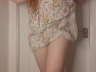 dirtyliltrixx onlyfans skinny beauty pulls pussy