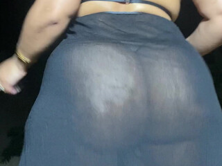 di_ossibeautee onlyfans elegant slut caresses shaved pussy