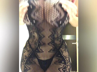 yvonne_bar onlyfans Spectacular chick