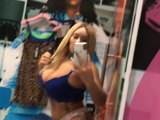 yungmedusa7 onlyfans naughty lady fucks her ass hard