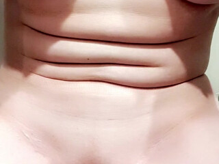 yasminscott onlyfans Charming light hair