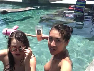 tconradx onlyfans naughty woman sucks cock