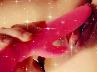 taylorwane69 onlyfans charming bitch shows breasts