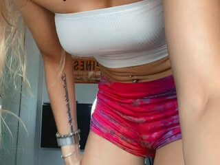 theperfectmistress onlyfans baby is fried in the cap