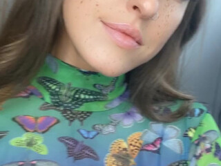 theperfectmistress onlyfans Extravagant brown-haired woman